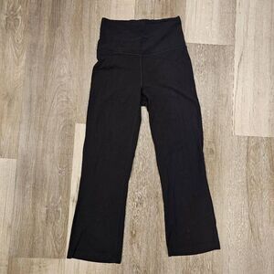 Lululemon black size 4 Wide Cropp3d Leggings